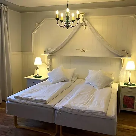 Hjelle Hotel ホテル