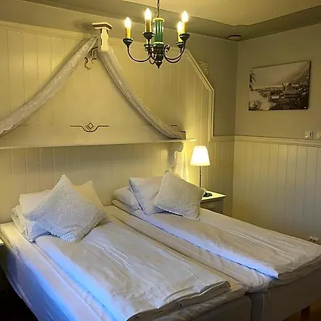 Hjelle Hotel ホテル