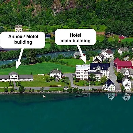 Hjelle Hotel 2*